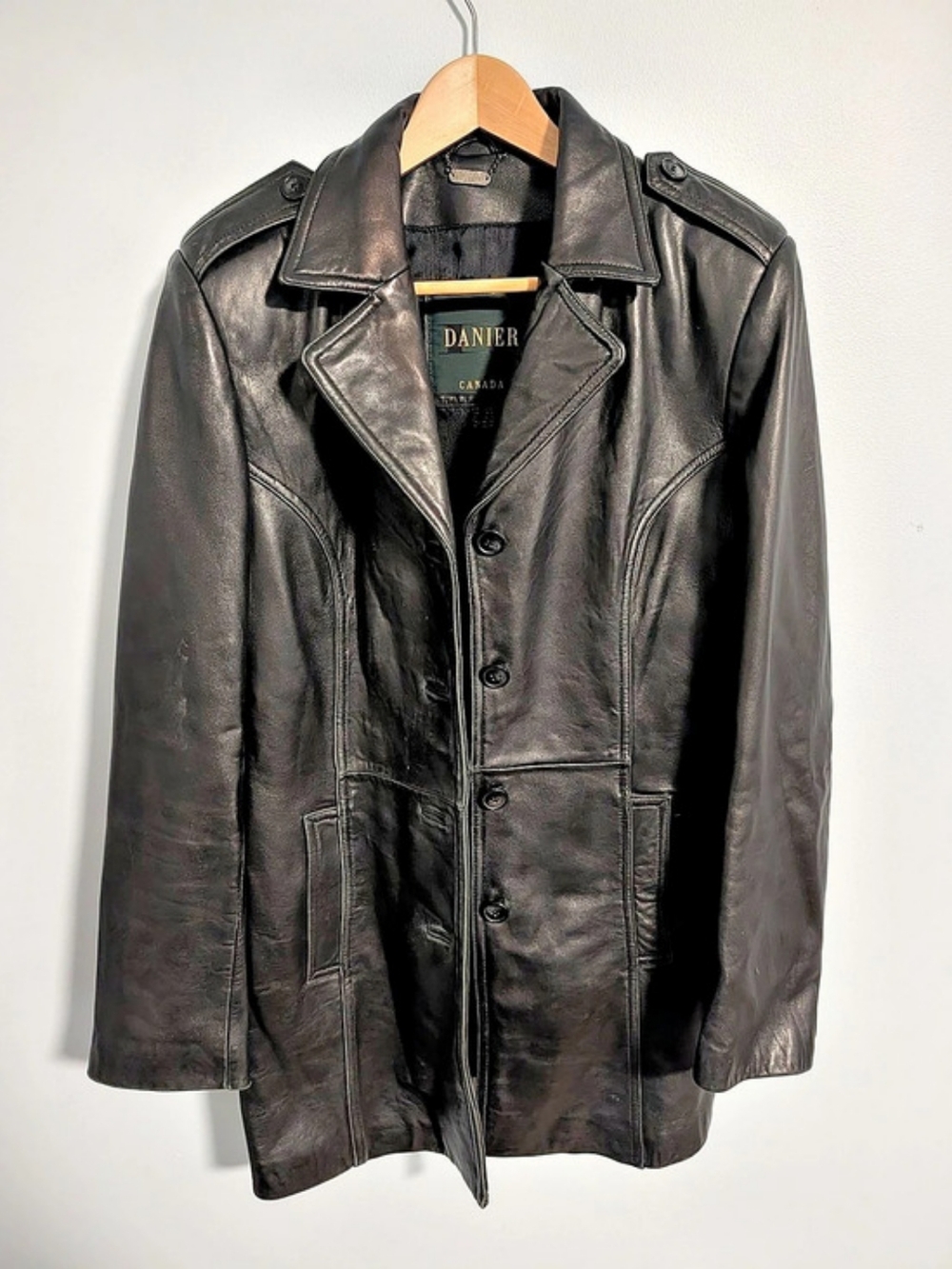 Danier Leather Jacket Black Size Medium